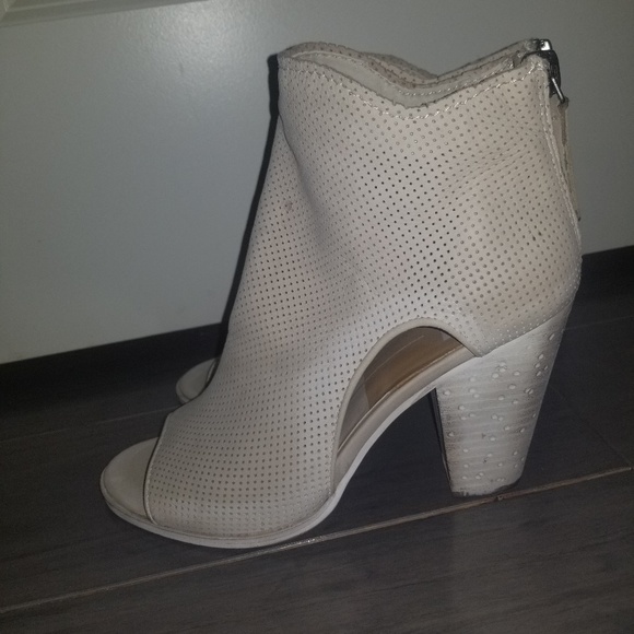 Worn once Dolce Vita summer booties open toe bone - Picture 4 of 8